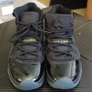 Jordan Retro 11 (Black & Gamma Blue)